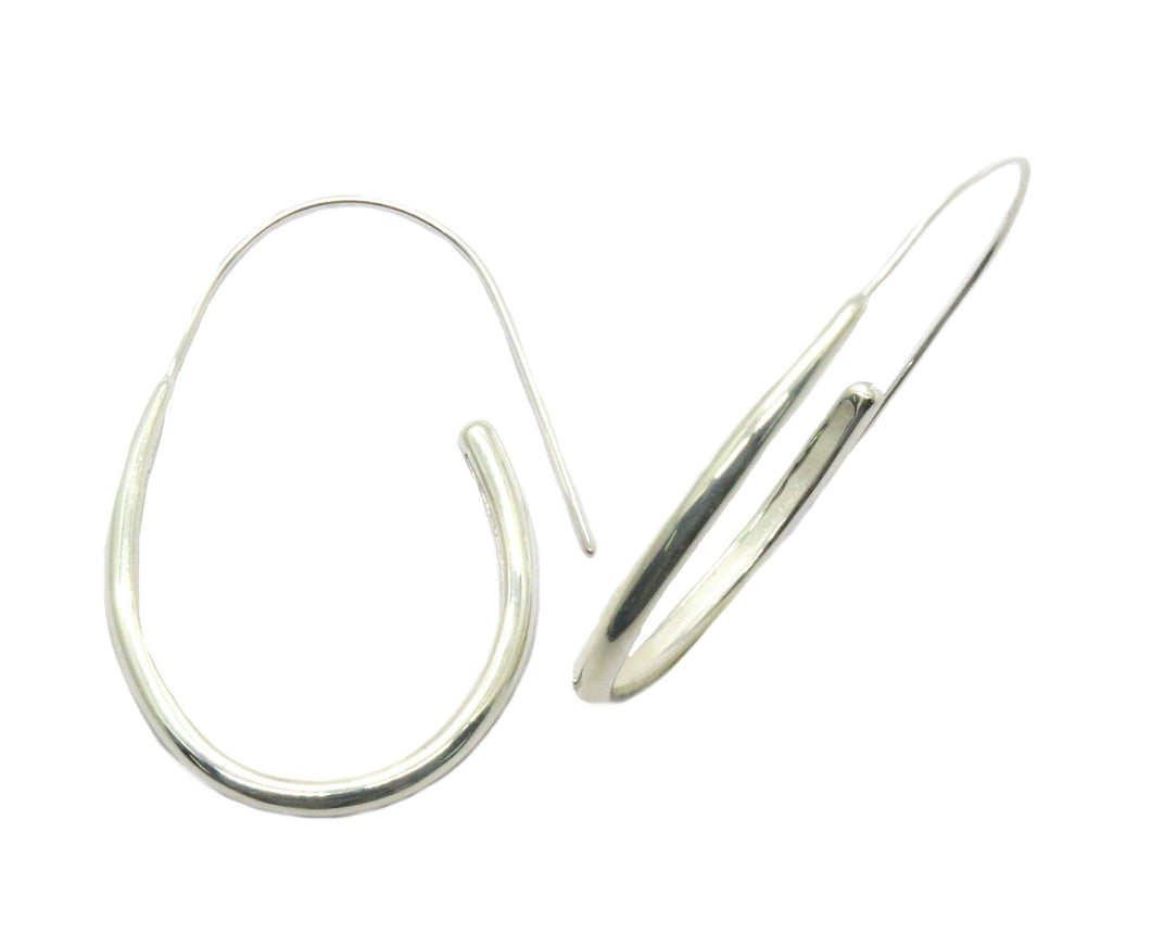 “Egg-shaped” fishhook wire earrings