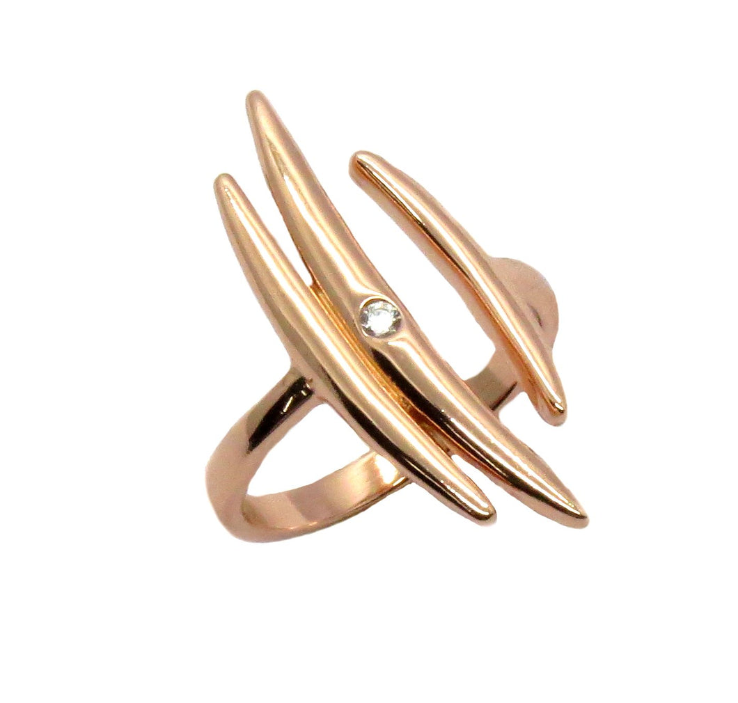 “Canoe” ring