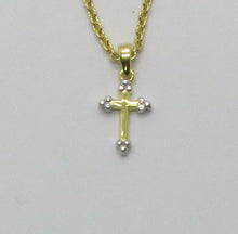 Bottony Crosslet