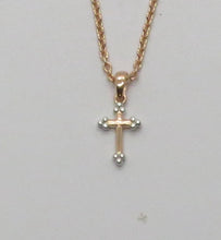 Bottony Crosslet