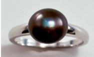 Freshwater Pearl (10mm Black) Cocktail ring